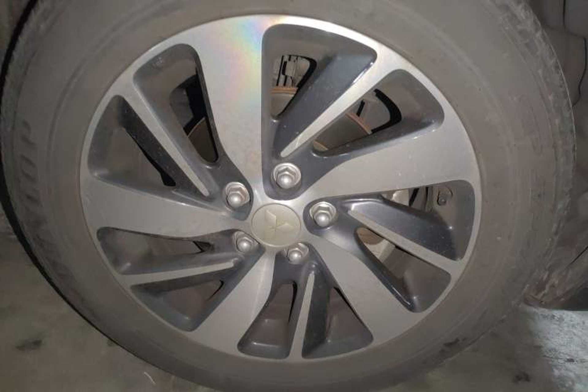 Used Mitsubishi ASX 2018 2.0L CVT Two-Wheel Drive Deluxe Edition Exterior 7