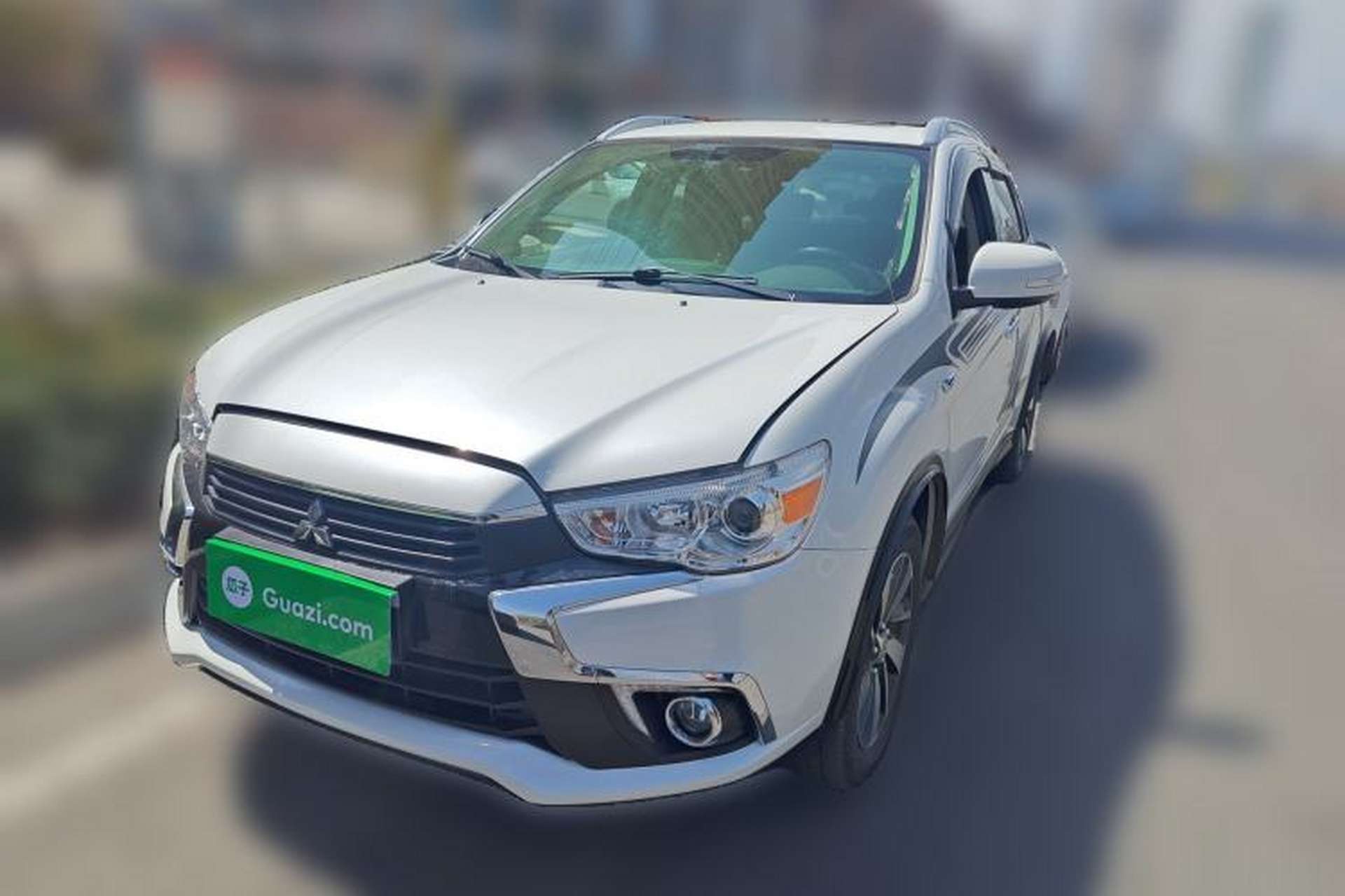 Used Mitsubishi ASX 2018 2.0L CVT Two-Wheel Drive Deluxe Edition Front Left 45 Deg