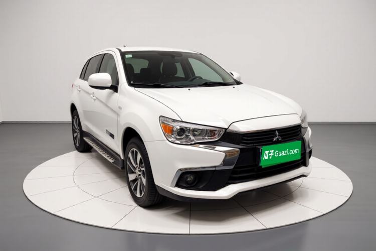 Used Mitsubishi ASX 2018 1.6L Manual Two-Wheel Drive Dynamic Edition Front Right 45 Deg