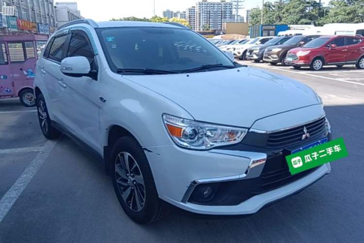 Used Mitsubishi ASX 2018 1.6L Manual Two-Wheel Drive Dynamic Edition Front Right 45 Deg