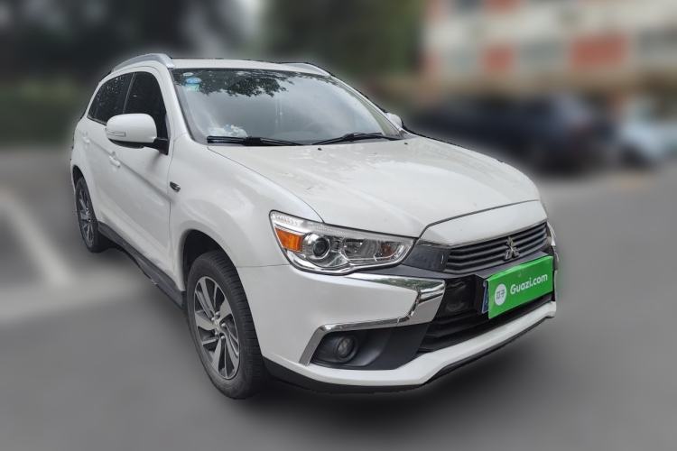 Used Mitsubishi ASX 2018 1.6L Manual Two-Wheel Drive Fashion Edition Front Right 45 Deg