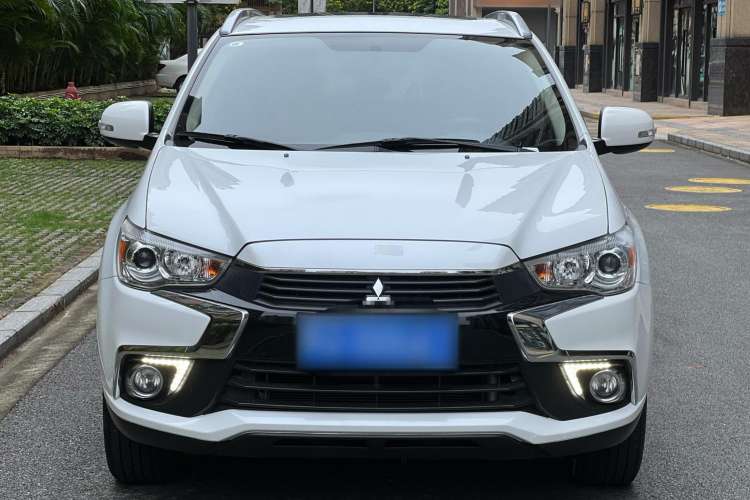 Used Mitsubishi ASX 2018 2.0L CVT Two-Wheel Drive Deluxe Edition Front