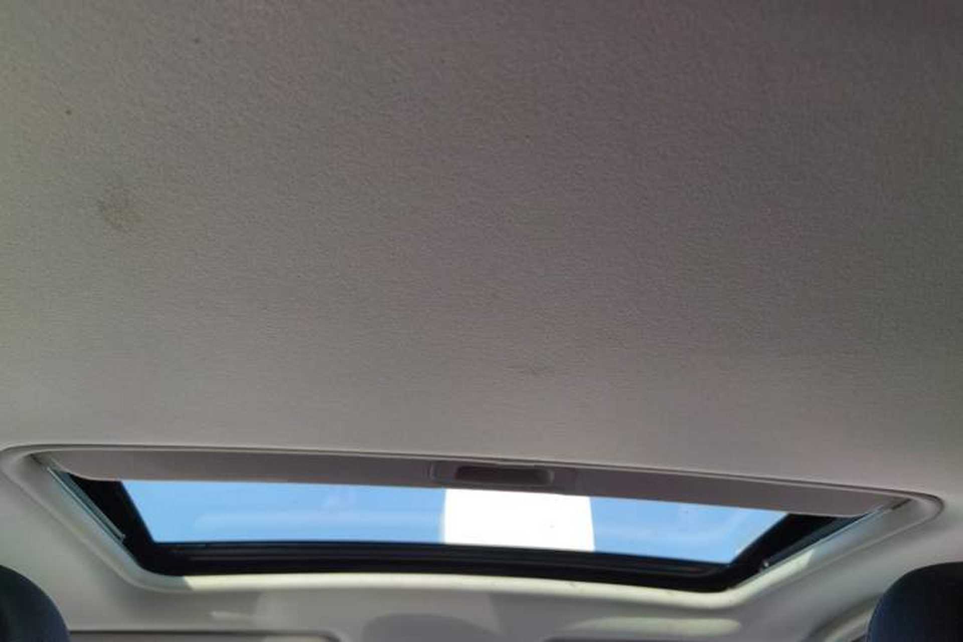 Used Mitsubishi ASX 2018 2.0L CVT Two-Wheel Drive Deluxe Edition Headliner