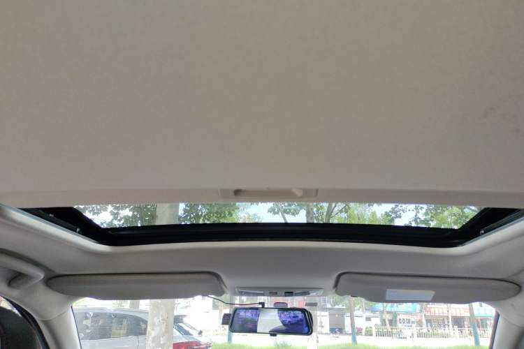 Used Mitsubishi ASX 2018 2.0L CVT Two-Wheel Drive Elite Edition Headliner