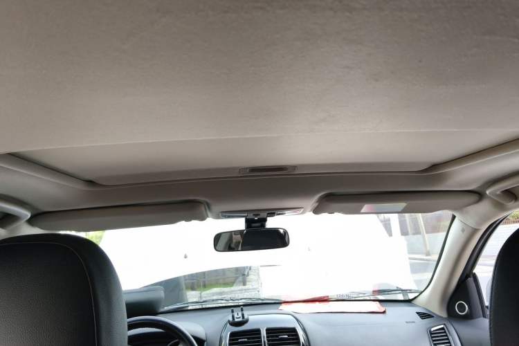 Used Mitsubishi ASX 2018 2.0L CVT Two-Wheel Drive Deluxe Edition Headliner