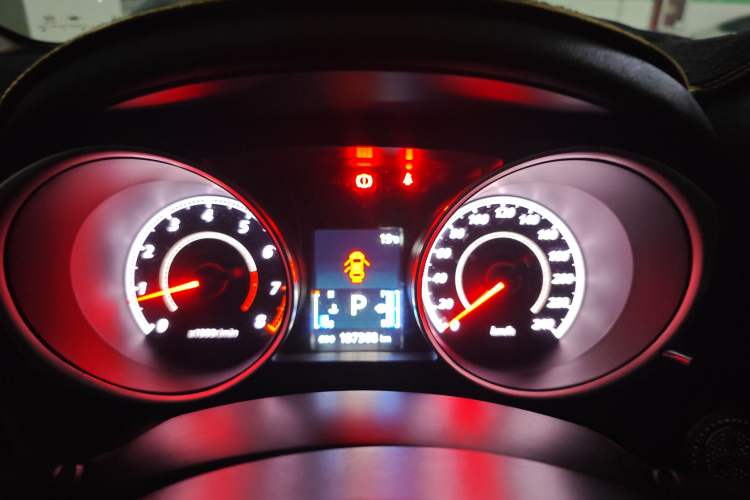 Used Mitsubishi ASX 2018 2.0L CVT Two-Wheel Drive Deluxe Edition Instrument Cluster