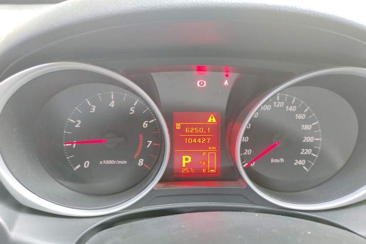 Used Mitsubishi ASX 2018 2.0L CVT Two-Wheel Drive Elite Edition Instrument Cluster