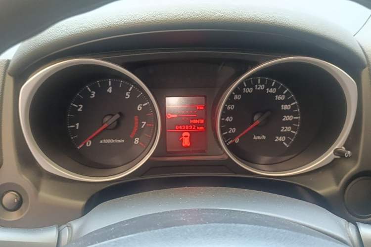 Used Mitsubishi ASX 2018 2.0L CVT Two-Wheel Drive Elite Edition Instrument Cluster