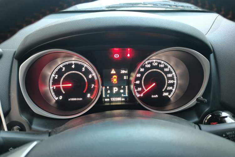 Used Mitsubishi ASX 2018 2.0L CVT Two-Wheel Drive Smart Orange Edition Instrument Cluster