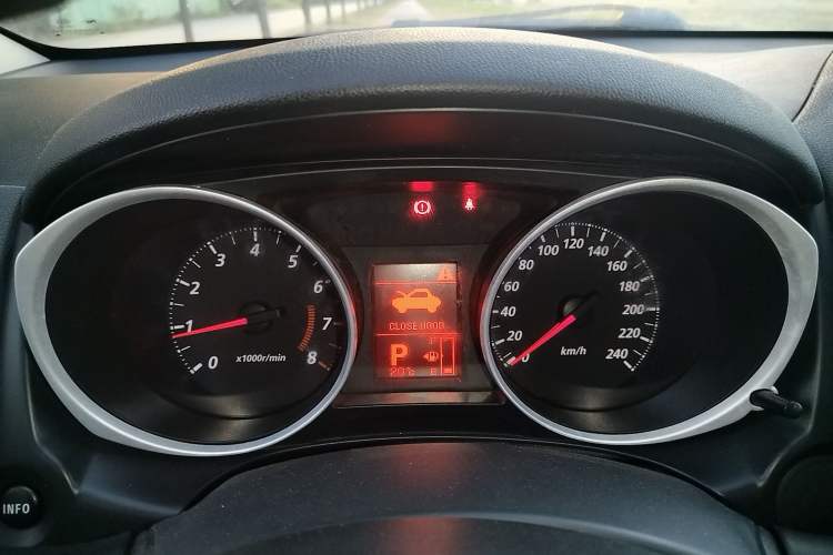 Used Mitsubishi ASX 2018 2.0L CVT Two-Wheel Drive Elite Edition Instrument Cluster