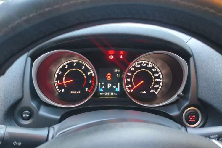 Used Mitsubishi ASX 2018 2.0L CVT Two-Wheel Drive Deluxe Edition Instrument Cluster