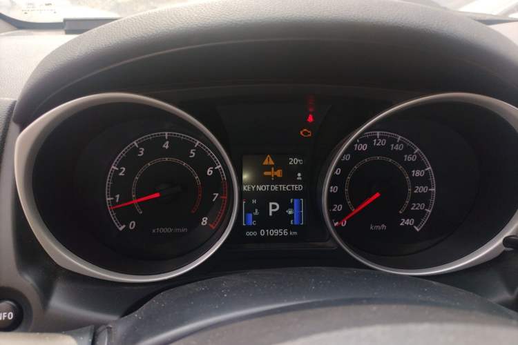 Used Mitsubishi ASX 2018 2.0L CVT Two-Wheel Drive Deluxe Edition Instrument Cluster