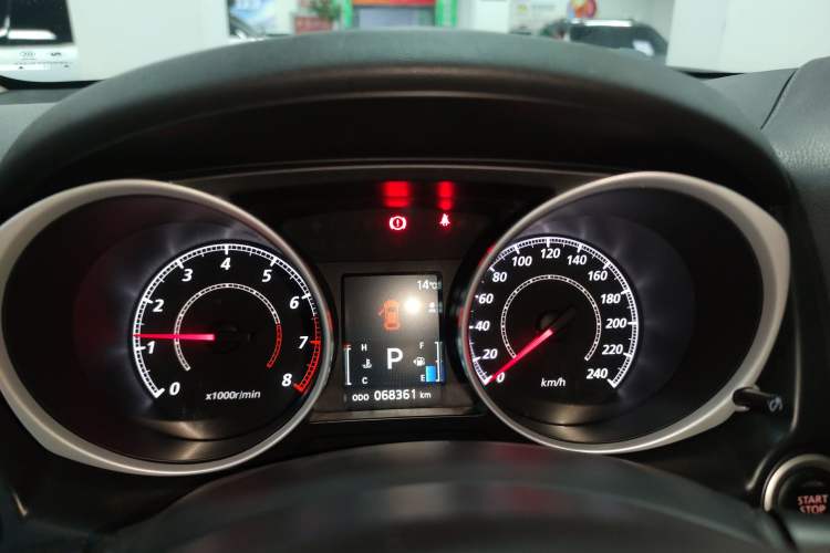 Used Mitsubishi ASX 2018 2.0L CVT Two-Wheel Drive Deluxe Edition Instrument Cluster