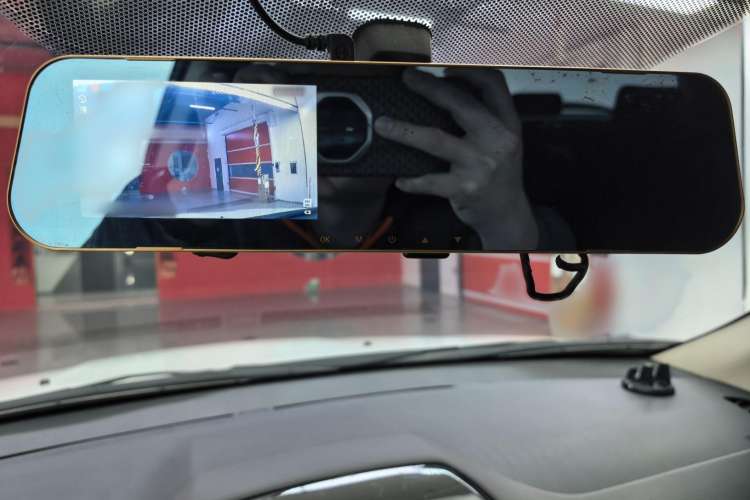 Used Mitsubishi ASX 2018 1.6L Manual Two-Wheel Drive Fashion Edition Interior 5