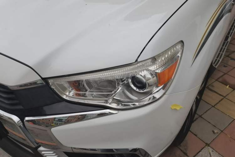 Used Mitsubishi ASX 2018 1.6L Manual Two-Wheel Drive Fashion Edition Left Front Headlight