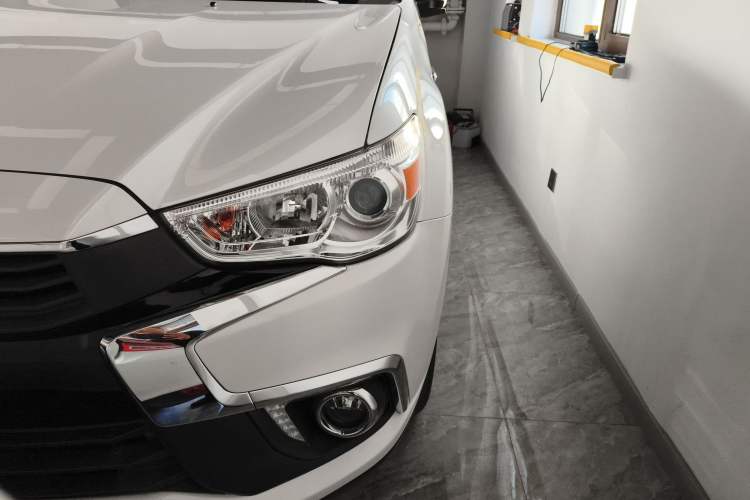 Used Mitsubishi ASX 2018 2.0L CVT Two-Wheel Drive Deluxe Edition Left Front Headlight