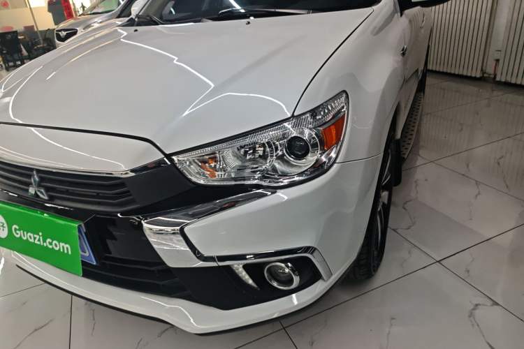 Used Mitsubishi ASX 2018 2.0L CVT Two-Wheel Drive Deluxe Edition Left Front Headlight