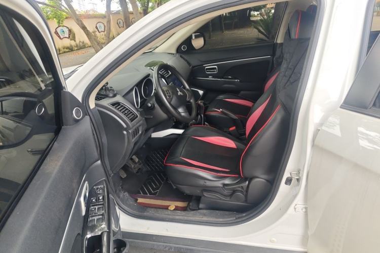 Used Mitsubishi ASX 2018 1.6L Manual Two-Wheel Drive Fashion Edition Left Front Seat
