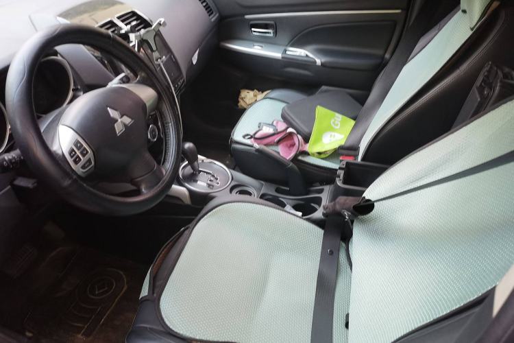 Used Mitsubishi ASX 2018 2.0L CVT Two-Wheel Drive Deluxe Edition Left Front Seat