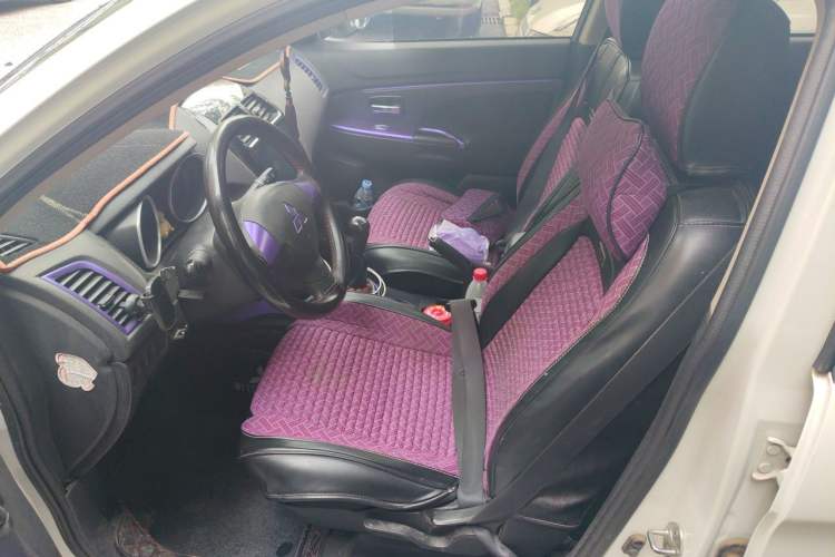 Used Mitsubishi ASX 2018 1.6L Manual Two-Wheel Drive Dynamic Edition Left Front Seat