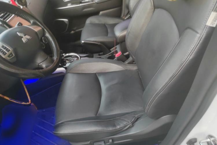 Used Mitsubishi ASX 2018 2.0L CVT Two-Wheel Drive Deluxe Edition Left Front Seat