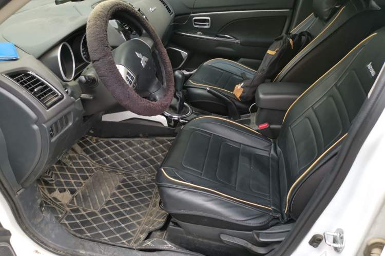 Used Mitsubishi ASX 2018 1.6L Manual Two-Wheel Drive Fashion Edition Left Front Seat