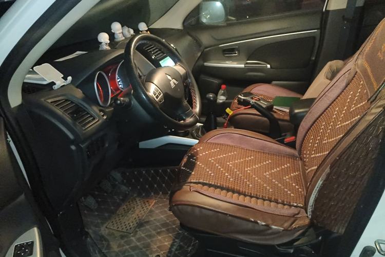 Used Mitsubishi ASX 2018 1.6L Manual Two-Wheel Drive Fashion Edition Left Front Seat