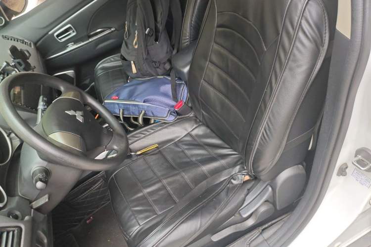 Used Mitsubishi ASX 2018 2.0L CVT Two-Wheel Drive Elite Edition Left Front Seat