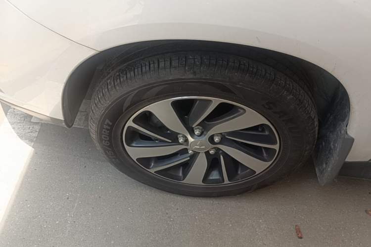 Used Mitsubishi ASX 2018 2.0L CVT Two-Wheel Drive Elite Edition Left Front Wheel Hub