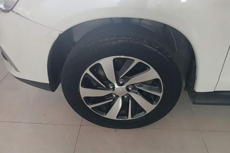 Used Mitsubishi ASX 2018 2.0L CVT Two-Wheel Drive Elite Edition Left Front Wheel Hub
