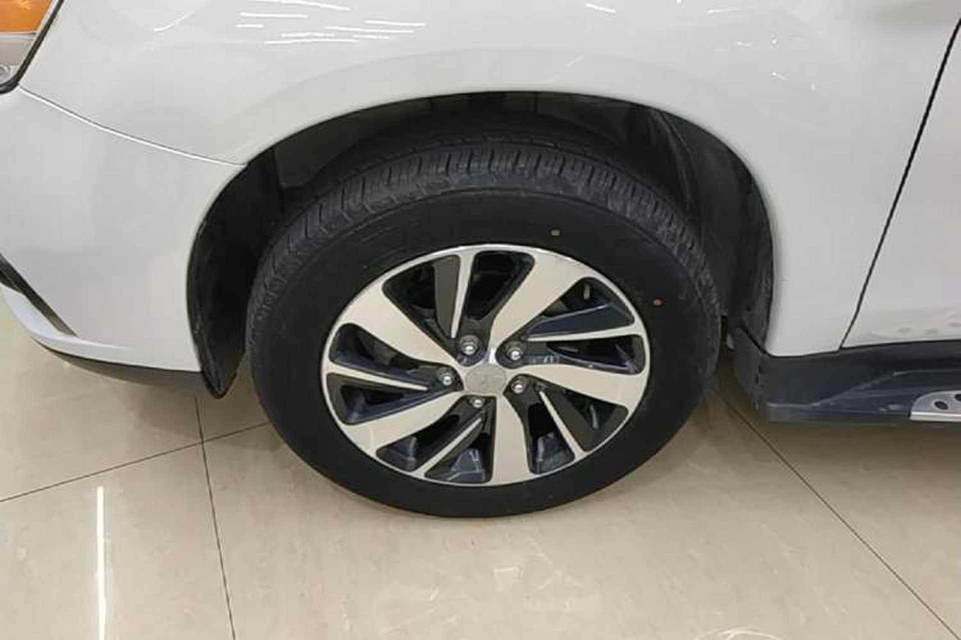 Used Mitsubishi ASX 2018 1.6L Manual Two-Wheel Drive Fashion Edition Left Front Wheel Hub