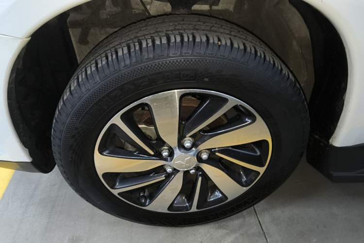Used Mitsubishi ASX 2018 2.0L CVT Two-Wheel Drive Deluxe Edition Left Front Wheel Hub