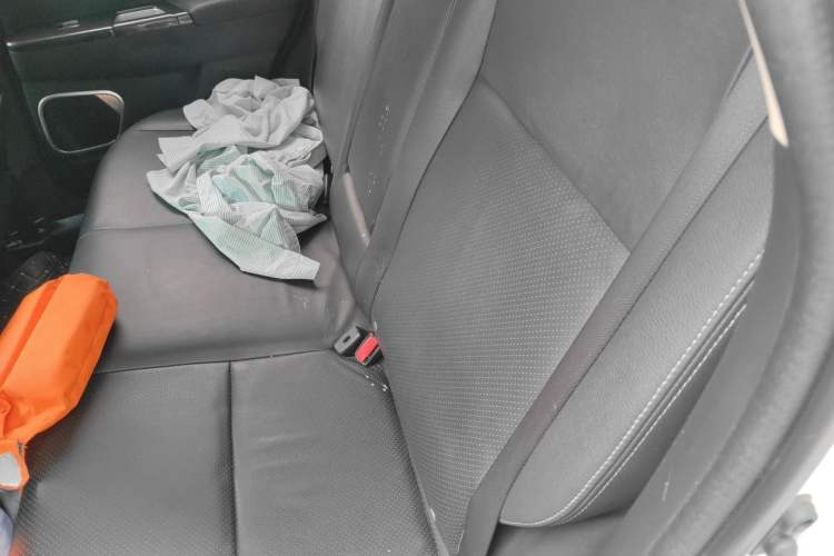 Used Mitsubishi ASX 2018 2.0L CVT Two-Wheel Drive Deluxe Edition Left Rear Seat