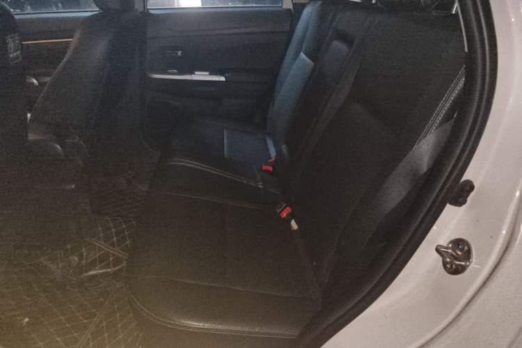 Used Mitsubishi ASX 2018 2.0L CVT Two-Wheel Drive Deluxe Edition Left Rear Seat