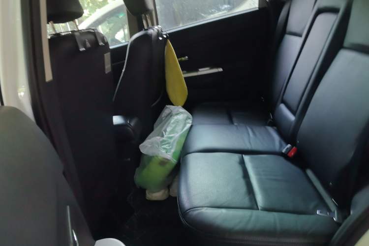 Used Mitsubishi ASX 2018 2.0L CVT Two-Wheel Drive Deluxe Edition Left Rear Seat