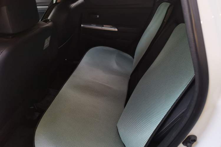 Used Mitsubishi ASX 2018 2.0L CVT Two-Wheel Drive Deluxe Edition Left Rear Seat