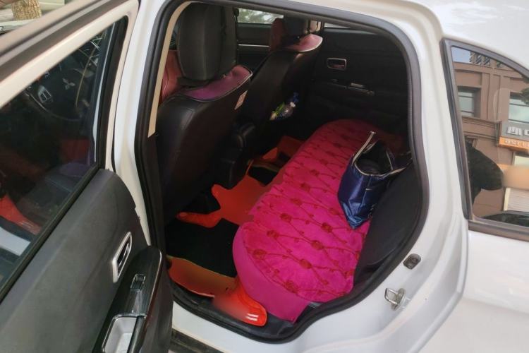 Used Mitsubishi ASX 2018 2.0L CVT Two-Wheel Drive Deluxe Edition Left Rear Seat