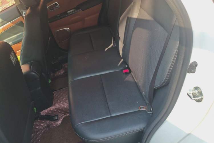 Used Mitsubishi ASX 2018 2.0L CVT Two-Wheel Drive Deluxe Edition Left Rear Seat