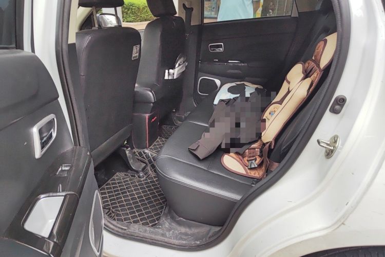 Used Mitsubishi ASX 2018 2.0L CVT Two-Wheel Drive Deluxe Edition Left Rear Seat