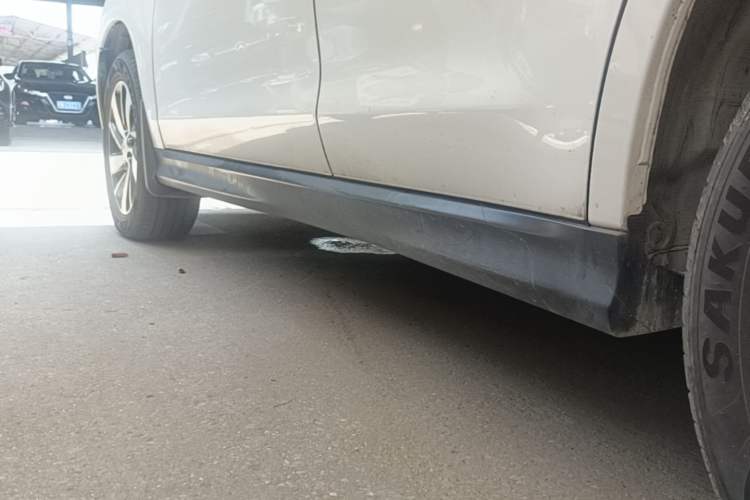 Used Mitsubishi ASX 2018 2.0L CVT Two-Wheel Drive Elite Edition Left Side Sill