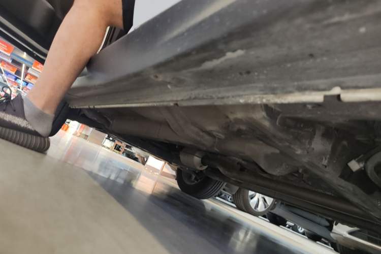 Used Mitsubishi ASX 2018 2.0L CVT Two-Wheel Drive Deluxe Edition Left Side Sill