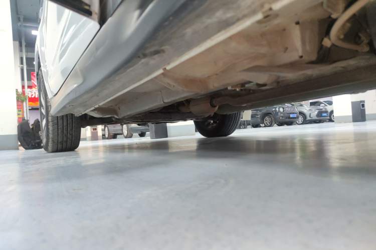 Used Mitsubishi ASX 2018 2.0L CVT Two-Wheel Drive Deluxe Edition Left Side Sill