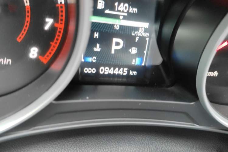 Used Mitsubishi ASX 2018 2.0L CVT Two-Wheel Drive Deluxe Edition Odometer Close Up