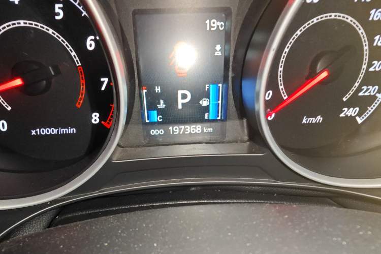 Used Mitsubishi ASX 2018 2.0L CVT Two-Wheel Drive Deluxe Edition Odometer Close Up