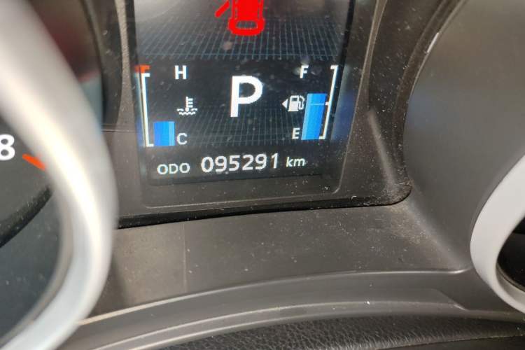 Used Mitsubishi ASX 2018 2.0L CVT Two-Wheel Drive Deluxe Edition Odometer Close Up