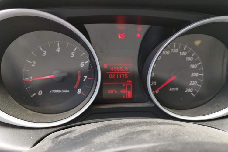 Used Mitsubishi ASX 2018 1.6L Manual Two-Wheel Drive Fashion Edition Odometer Close Up