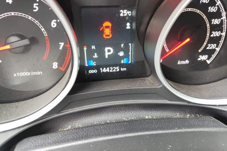 Used Mitsubishi ASX 2018 2.0L CVT Two-Wheel Drive Deluxe Edition Odometer Close Up