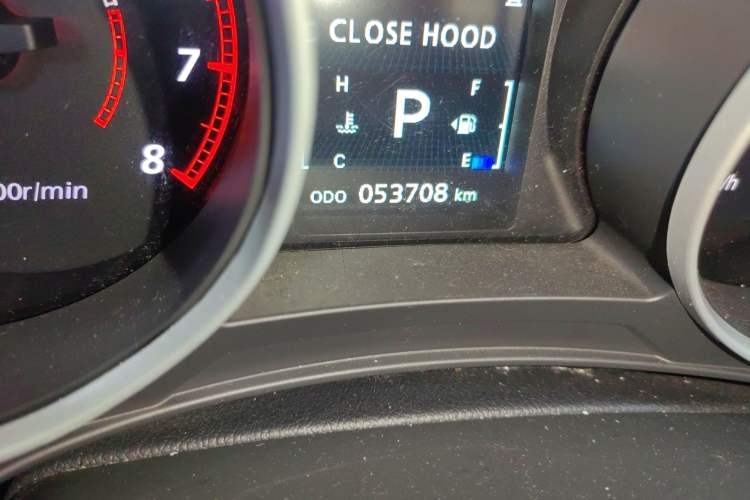 Used Mitsubishi ASX 2018 2.0L CVT Two-Wheel Drive Deluxe Edition Odometer Close Up