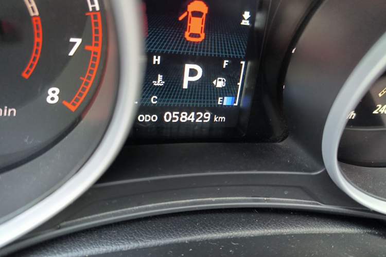 Used Mitsubishi ASX 2018 2.0L CVT Two-Wheel Drive Deluxe Edition Odometer Close Up