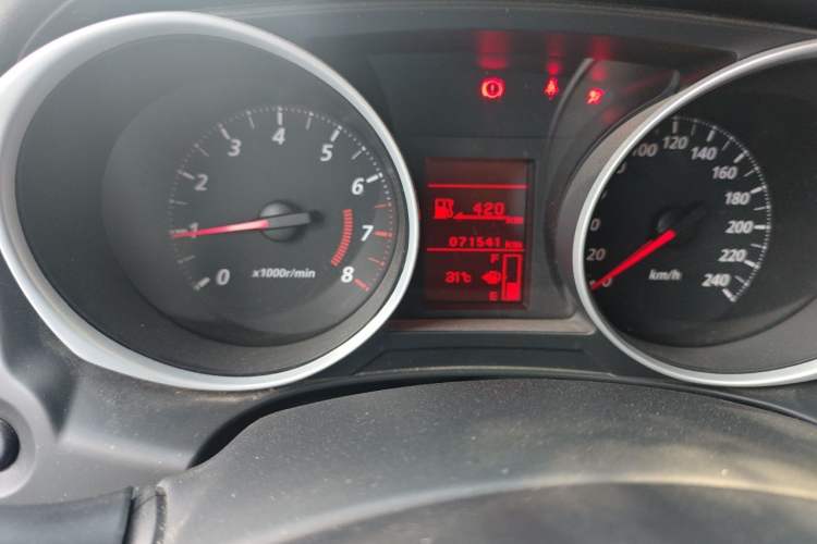 Used Mitsubishi ASX 2018 1.6L Manual Two-Wheel Drive Fashion Edition Odometer Close Up